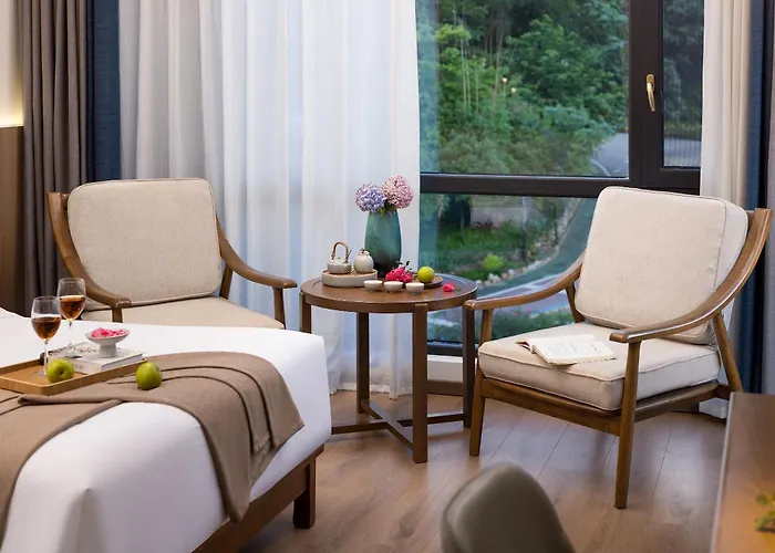 Pandora'S Hilltop House Resort