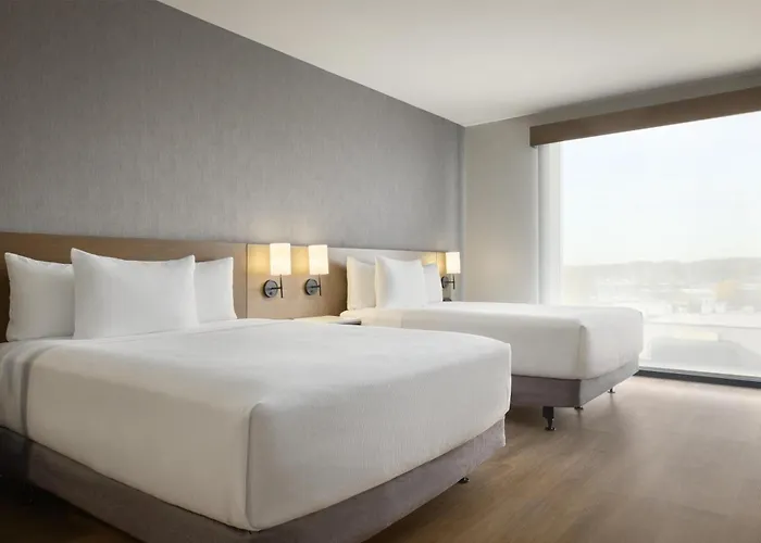 Hyatt Place Windsor