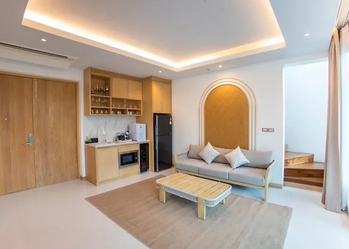 Luxtalay Khanom Hotel