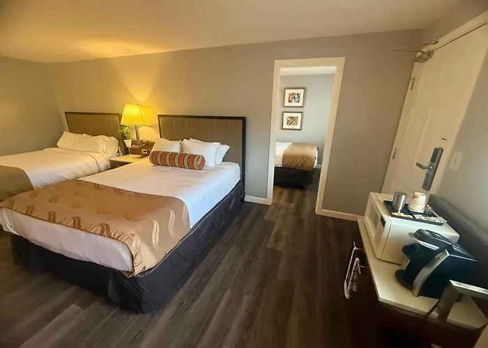 Naval Suites By Fairbridge
