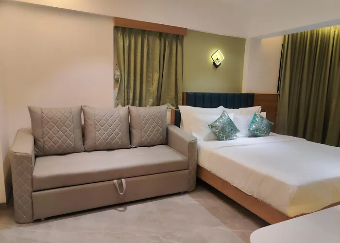 Hotel Vaishnavi Heights, Solapur