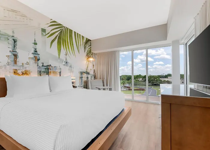 Cambria Hotel Tampa-Brandon