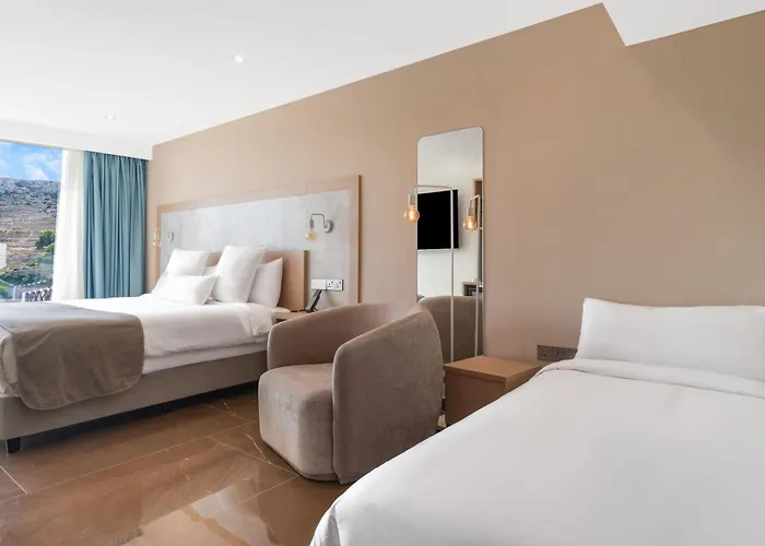 Reef Hotel & Spa