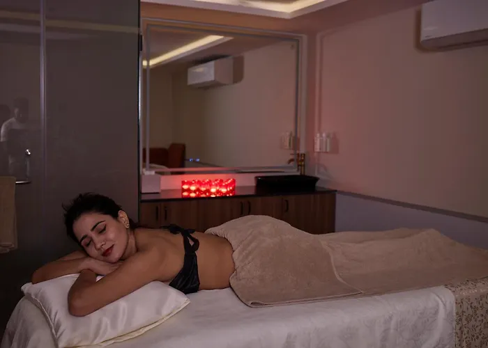 Iconiqa - The Lifestyle Hotel Of Mumbai