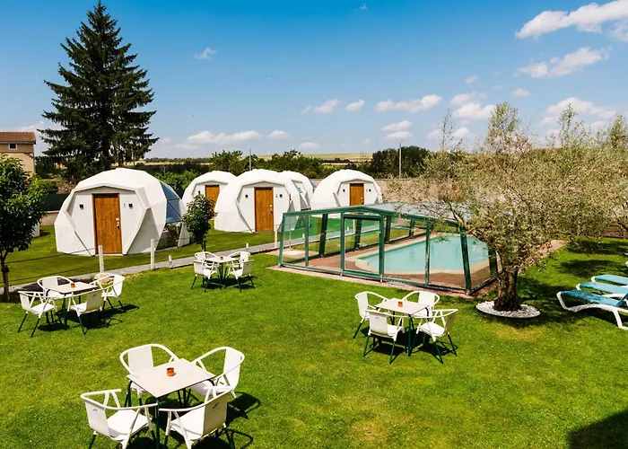 Igloo Rooms - Belorado