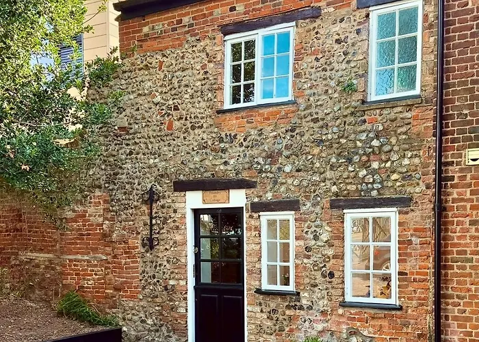 Foundry Cottage, Duke St Norwich, City Centre