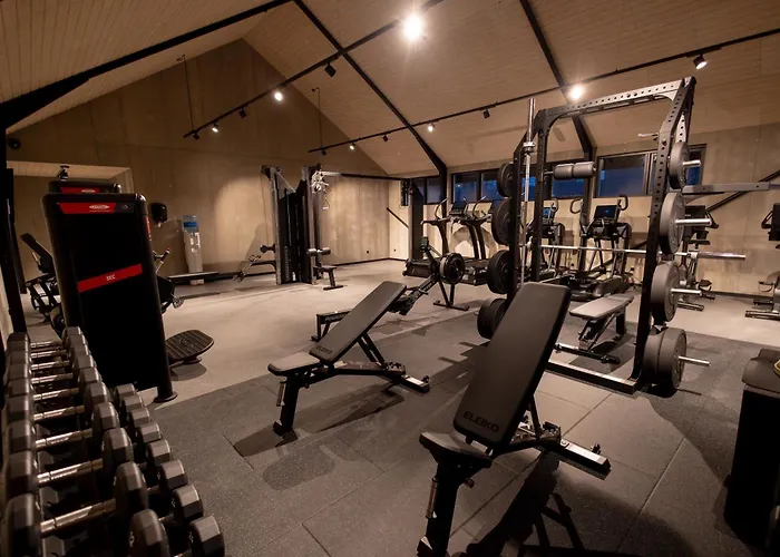 Hotel Melfarhus - Your Modern Self-Service Hotel At The Marina