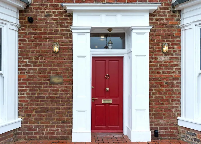 The Beach House Boutique Hotel