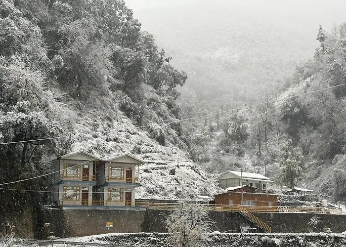 Neerangana Retreat