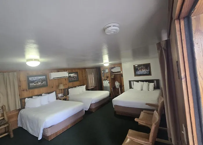 Trails End Motel
