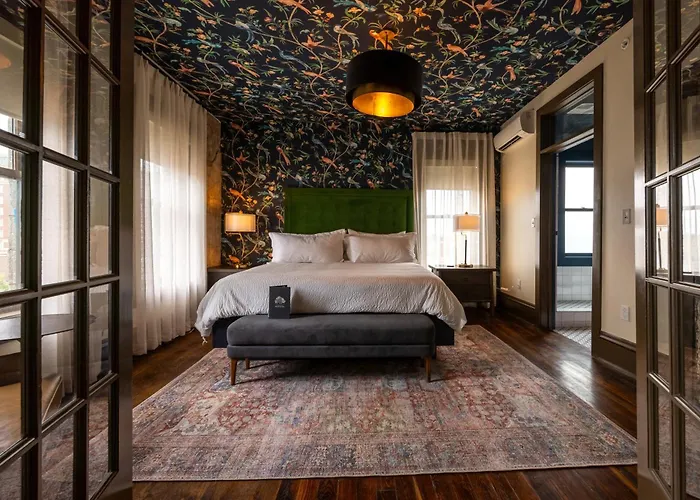 Hotel Pontotoc