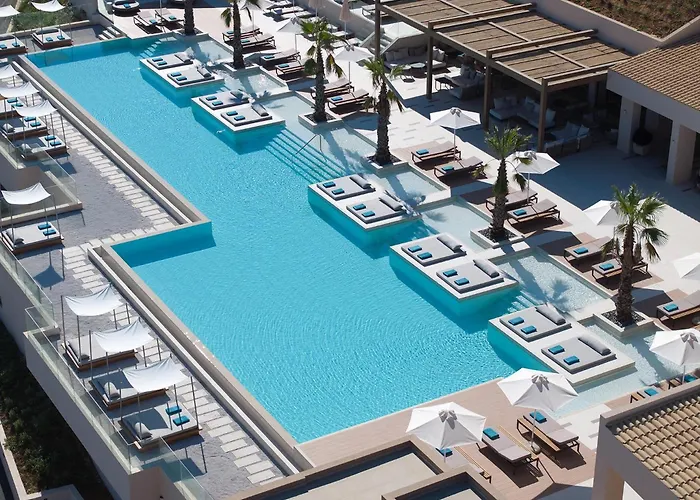 Oros Luxury Beach Resort