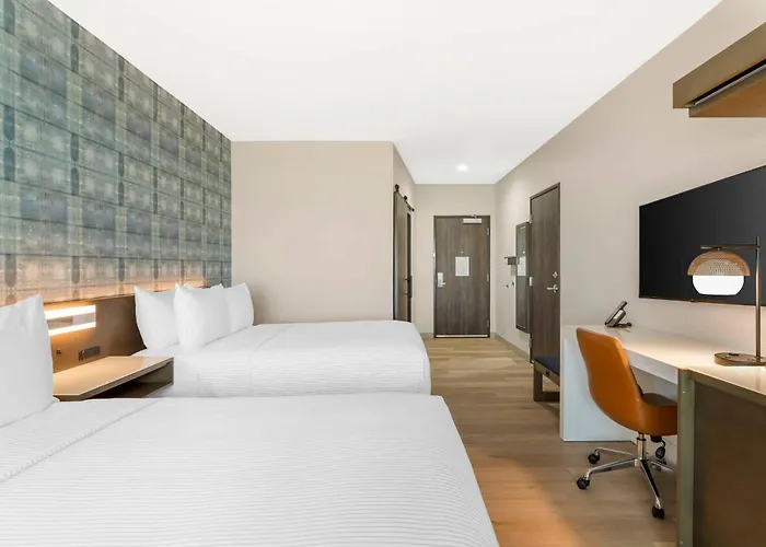 Cambria Hotel Fort Worth - Medical Center