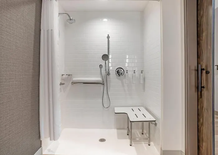 Cambria Hotel Fort Worth - Medical Center