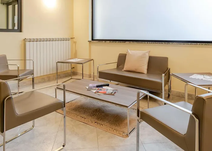 Hotel Posta - Comfortable Stay In Ventimiglia