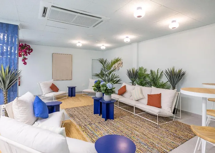 Carmen Beach Hostel Cullera