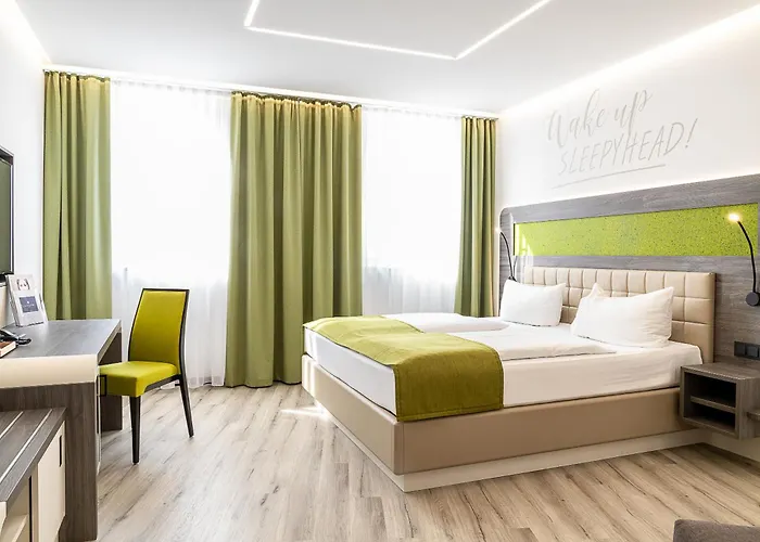 Chrizz Rooms