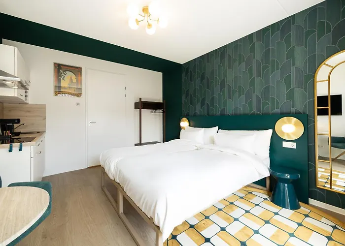 Duke Studio Hotel