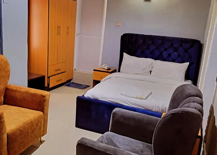 International Royal Hotel