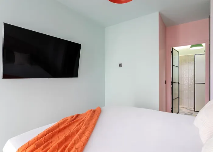 Charm Beach Retreat