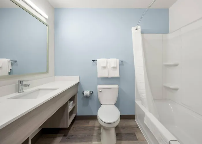 Woodspring Suites Medford Near I-5
