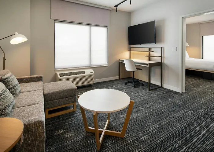 Towneplace Suites By Marriott Tecumseh Windsor