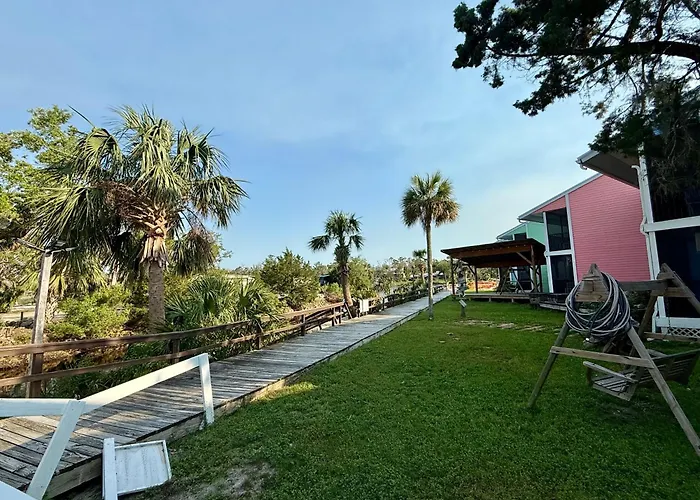 Fiddler'S Restaurant And Resort