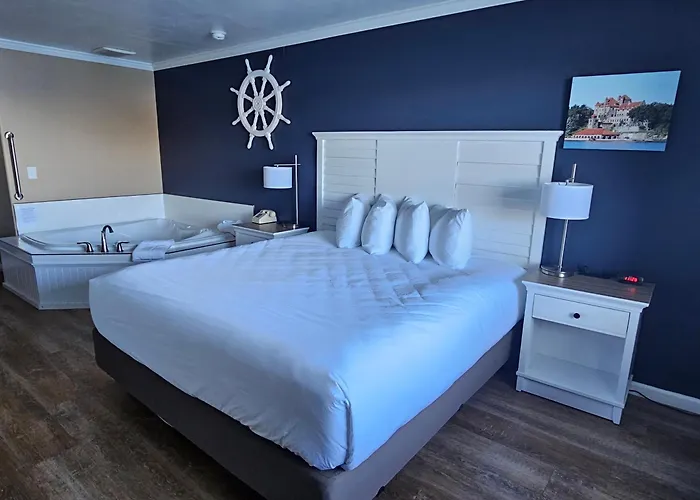 Capt Thomson'S Resort