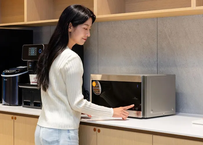 Hound Hotel Pohang Yeongildae