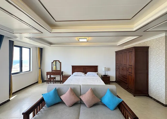Seaview Garden Hotel&Residences