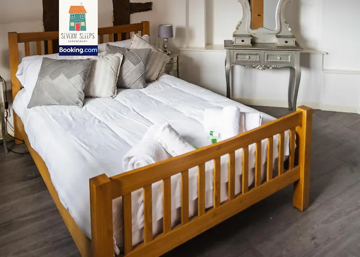Five Guest Rooms In Tudor House Frankwell Shrewsbury With Free Wifi