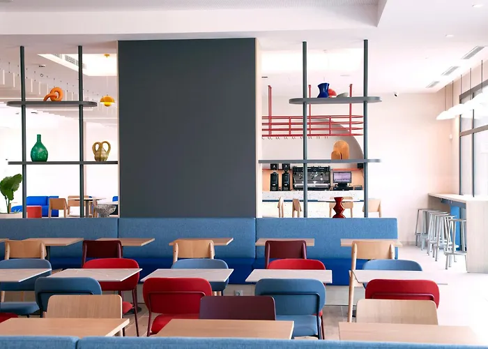 Holiday Inn Express & Suites Barcelona - Sabadell By Ihg