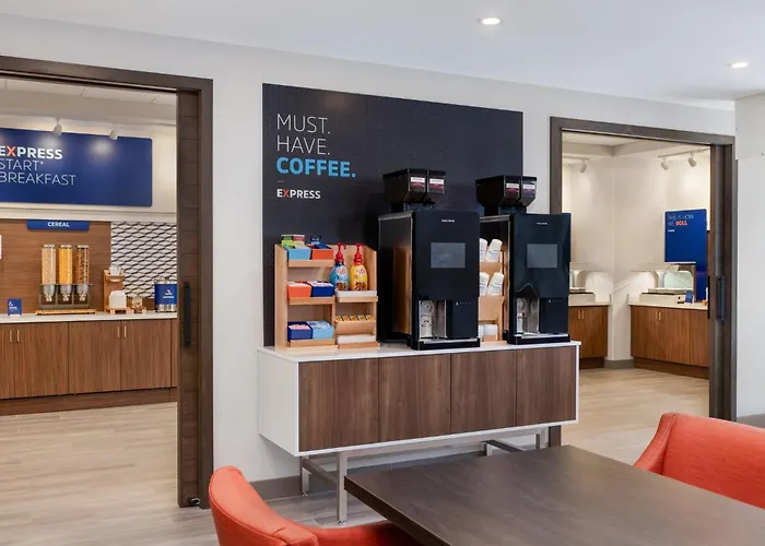 Holiday Inn Express & Suites Steamboat Springs By Ihg