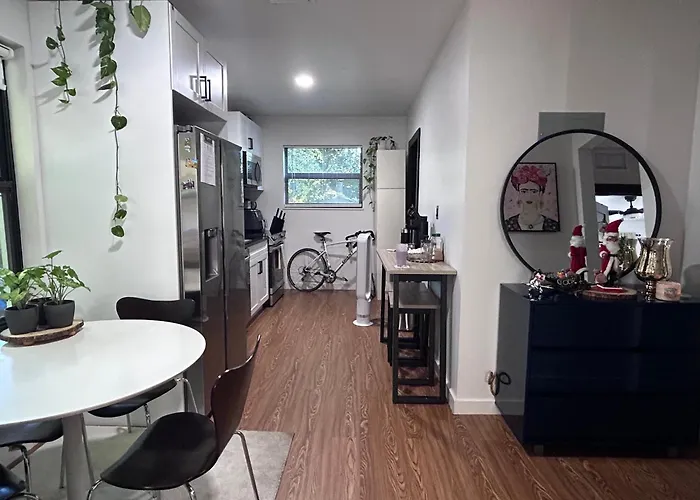 Cozy Home Away From Home!