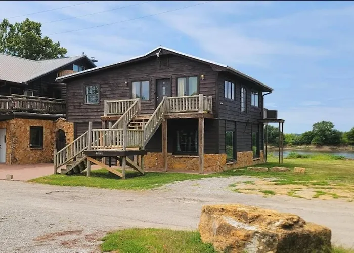 Waterfront Sunset Cabin With Patio And Firepit 2 Bdrm