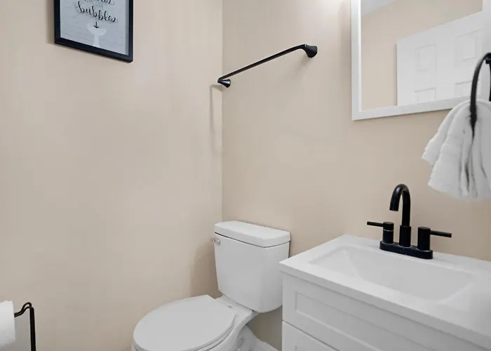 Carbon Ridge 300Mbps Wifi - Dog Friendly