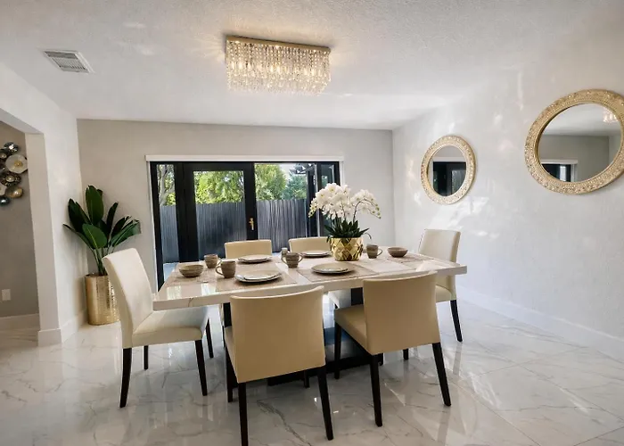 Villa Miami Lakes 2