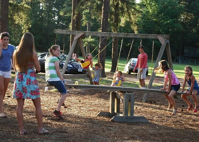 Fantastic Log Cabin Rental For A Fun-Filled Family Vacation In Texas