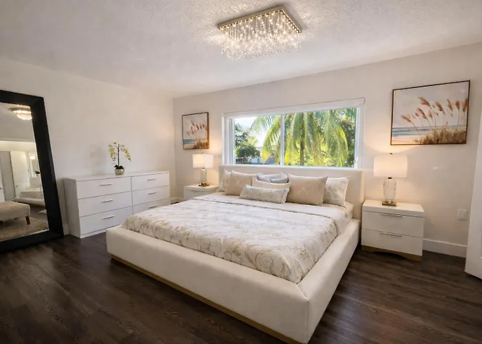 Villa Miami Lakes 2