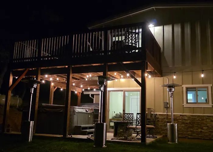 Buckeye Basecamp-40 Private, Pet Friendly Acres!