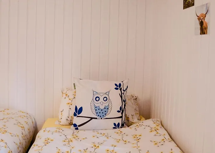 Luxurious Mountain Retreat Lodge Hunters Quay