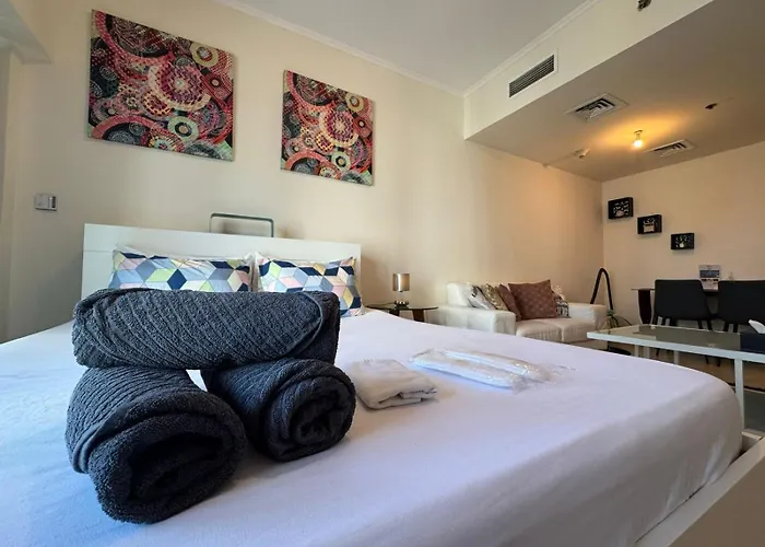 Click Stay - Jlt - Studio & Balcony Lakes View Entire Apartment -Ra