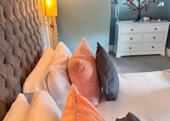 High Street Apartment