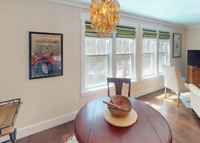 Steps To Riverfront: Dtwn Bluffton Studio!