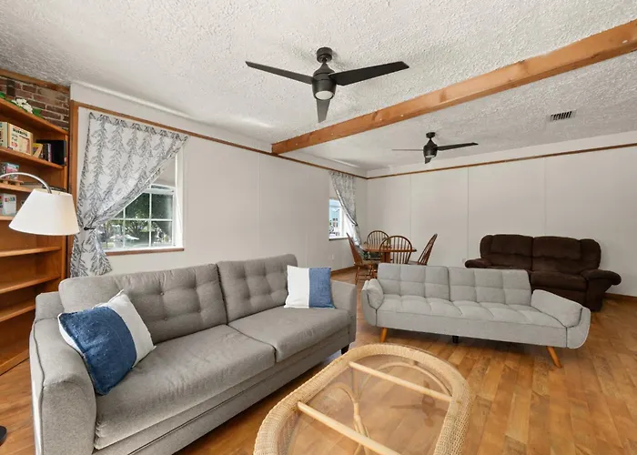 Circle Overlook-Downtown Apartment Stay