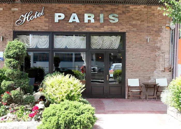 Paris Hotel