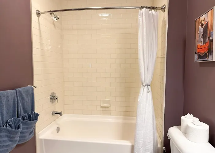Westcott Suite Apartments