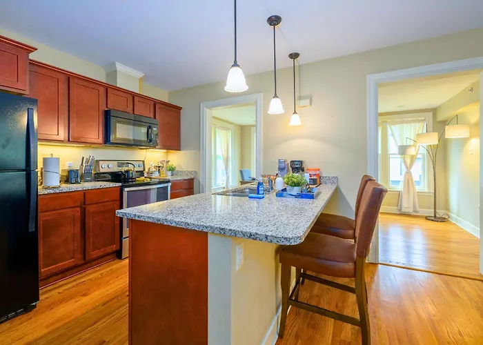 Westcott Suite Apartments