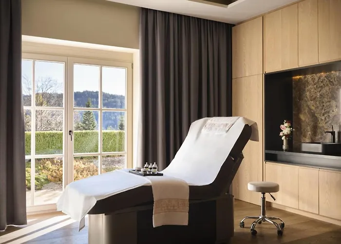 Interalpen-Hotel Tyrol GmbH
