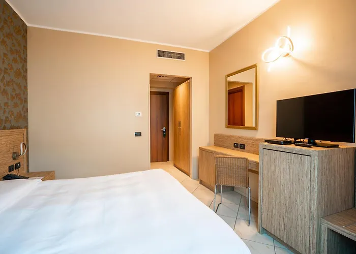 Hotel Parisi